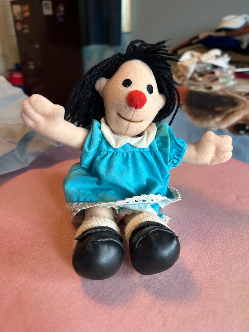 9โ Mini Molly Doll